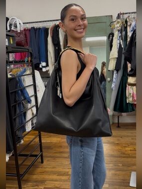 Donna Karan New York Bellmore Extra Large Hobo With Bezel Strap